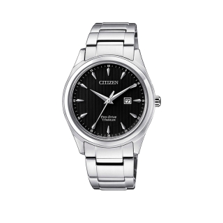 Orologio da polso solo tempo per donna, collezione SUPER TITANIO di Citizen.