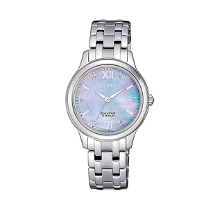 Orologio da polso solo tempo per donna, collezione SUPER TITANIUM di Citizen.