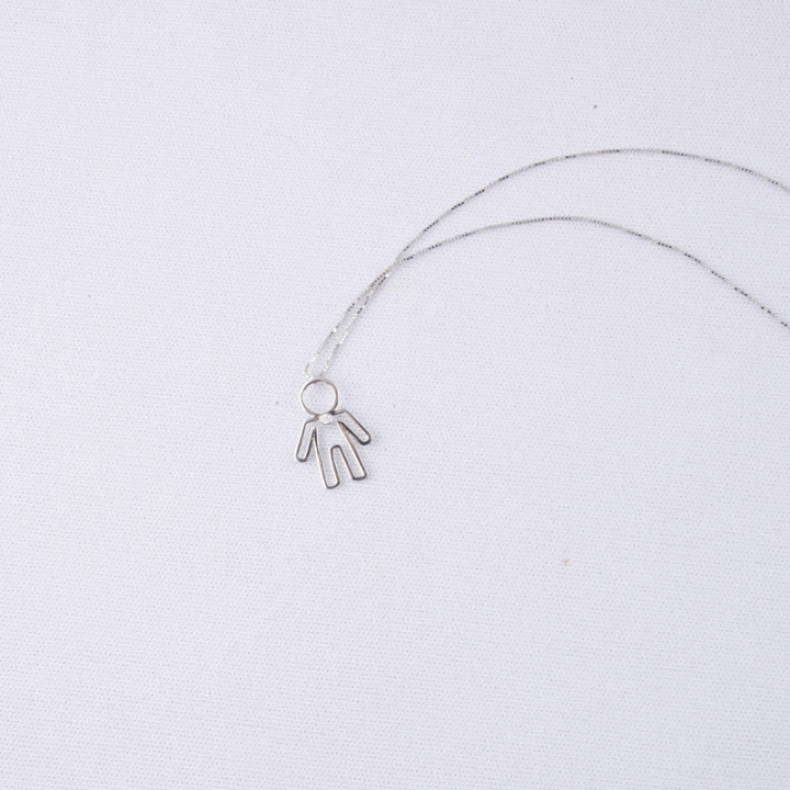 Girocollo con ciondolo Omino stilizzato in oro bianco 18 kt con diamante taglio brillante ct 0.01.