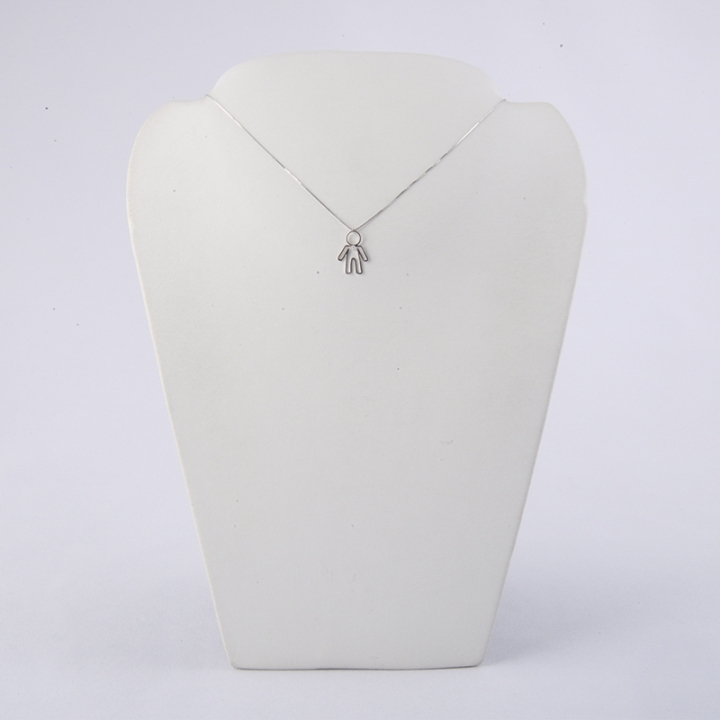 Girocollo con ciondolo Omino stilizzato in oro bianco 18 kt con diamante taglio brillante ct 0.01.