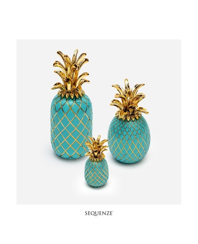 Ananas di Sequenze Turchese/Oro di altezza cm 15. Made in Italy.