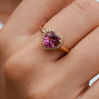Mario Porzio | Anello cuore topazio rosa e diamanti