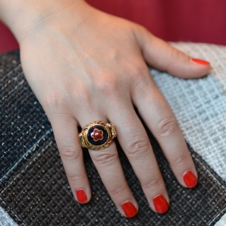 Anello donna in argento dorato, smalto rosso e blu. Misura 15. Made in Italy.
