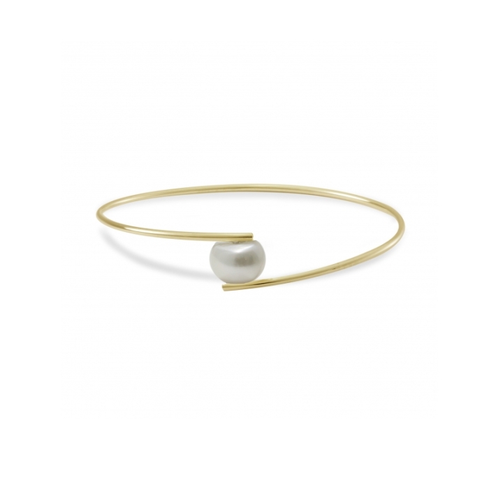 Bracciale rigido in Argento 925‰ trattato in pvd oro, con Perla Piena Perlagione, misura ø 6 cm, collezione Fascino di Mayumi.