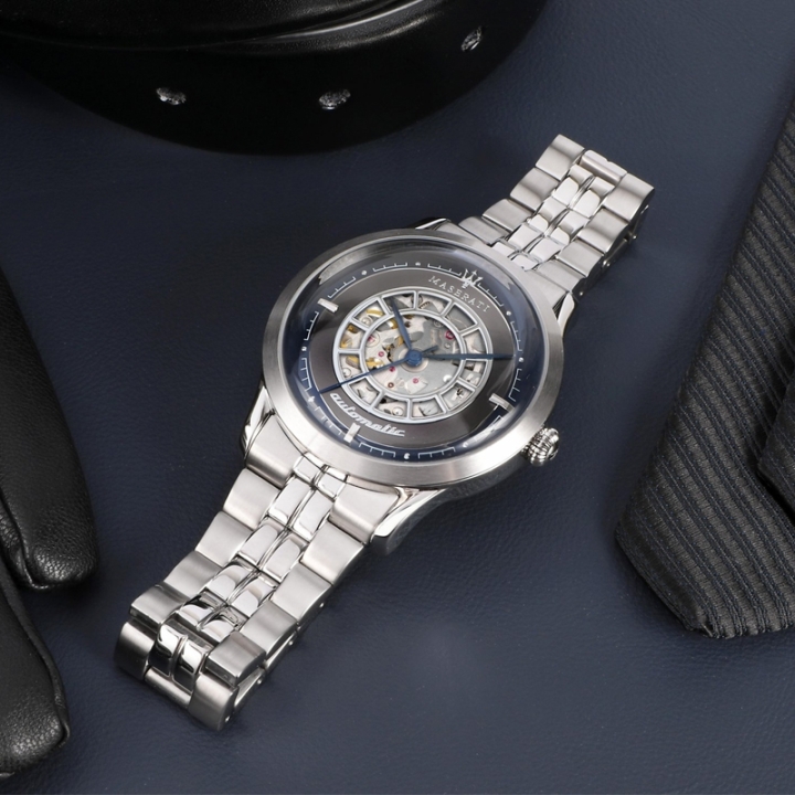 Orologio Maserati della collezione Ricordo, da uomo, solo tempo.