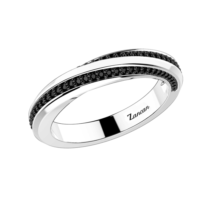 In argento 925 e spinelli neri. Made in Italy.