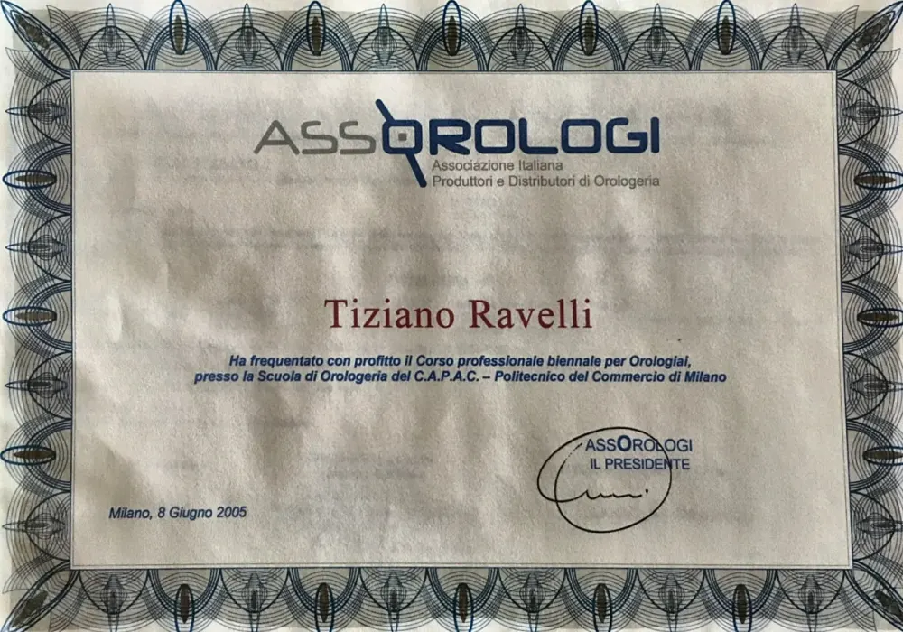 Assorologi diploma from the two-year professional course for watchmakers at the CAPAC School of Watchmaking in Milan