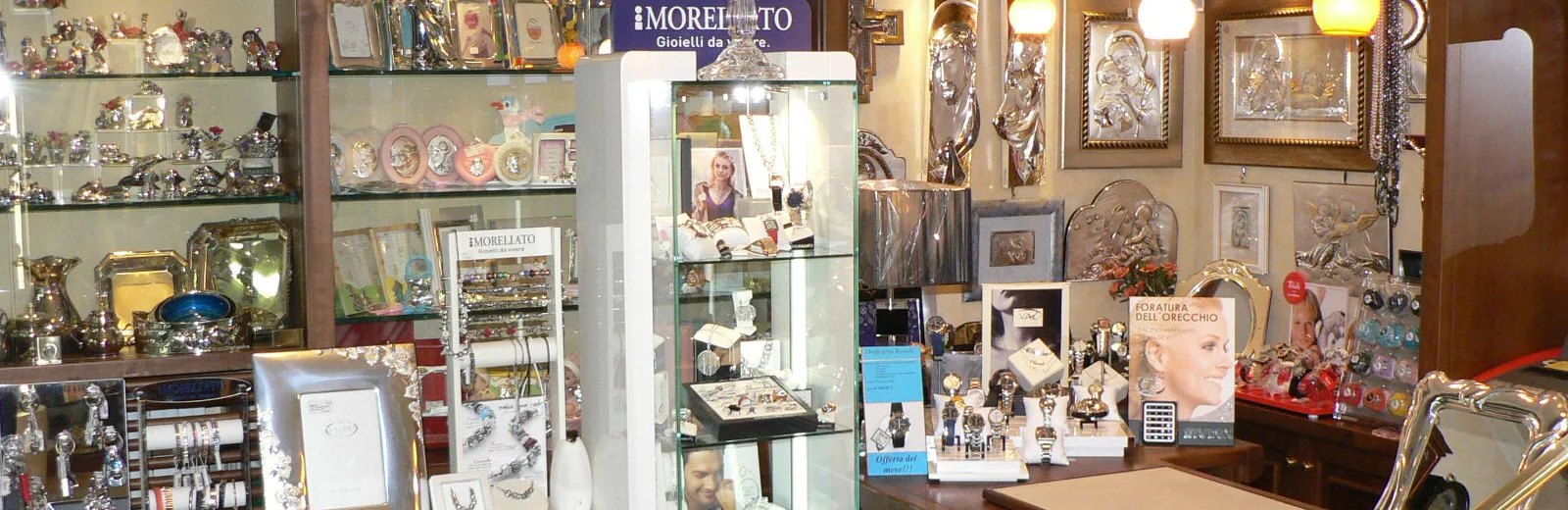 Inside Oreficeria Ravelli